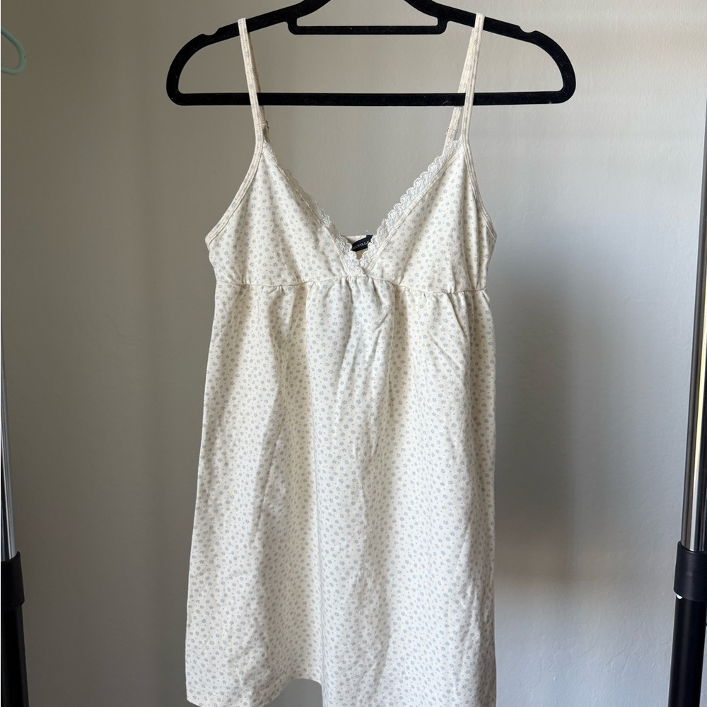 New Brandy Melville Floral Tank Top